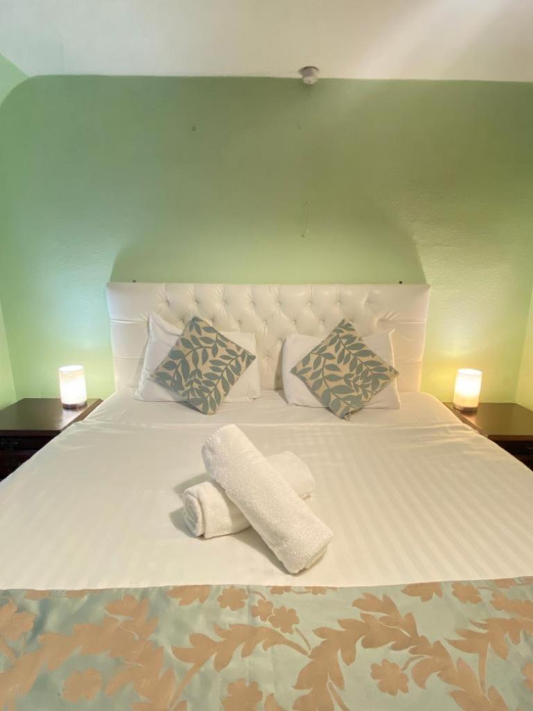 Greyfriars Lodge Cantorbéry Extérieur photo